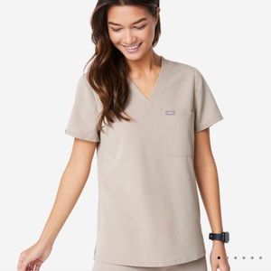 FIGS Catarina scrub top